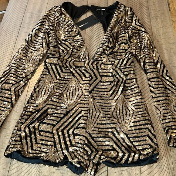 WOW 🤩 NWT Flashy Ways Romper by Fashion Nova. Dance 🪩 💃 🌙 Away! - Picture 6 of 16